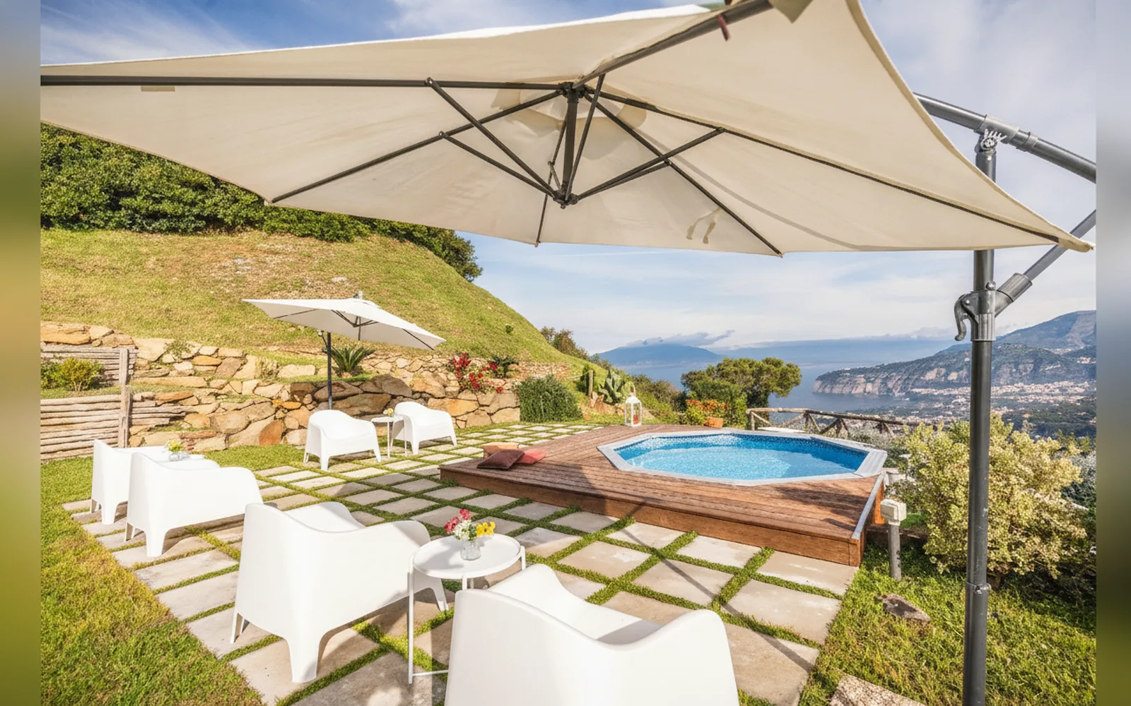 Esterni di VILLA LANTANA, S.Agata sui due Golfi () (Campania) (foto 10)